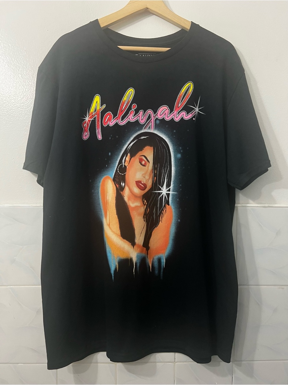 Aaliyah Short Sleeve Shirt Mens XL Black Graphic Tee Music 90s R & B 100% Cotton